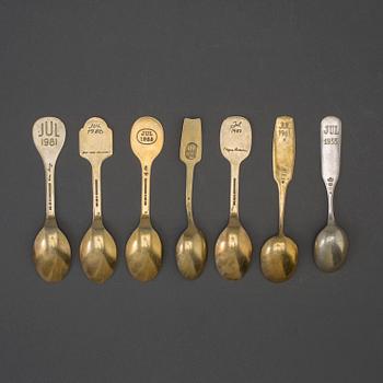 7 sterling silver spoons, A Michelsen, Denmark, 1949, 1955, 1961, 1981, 1987, 1986, 1985. Weight ca 317 grams.