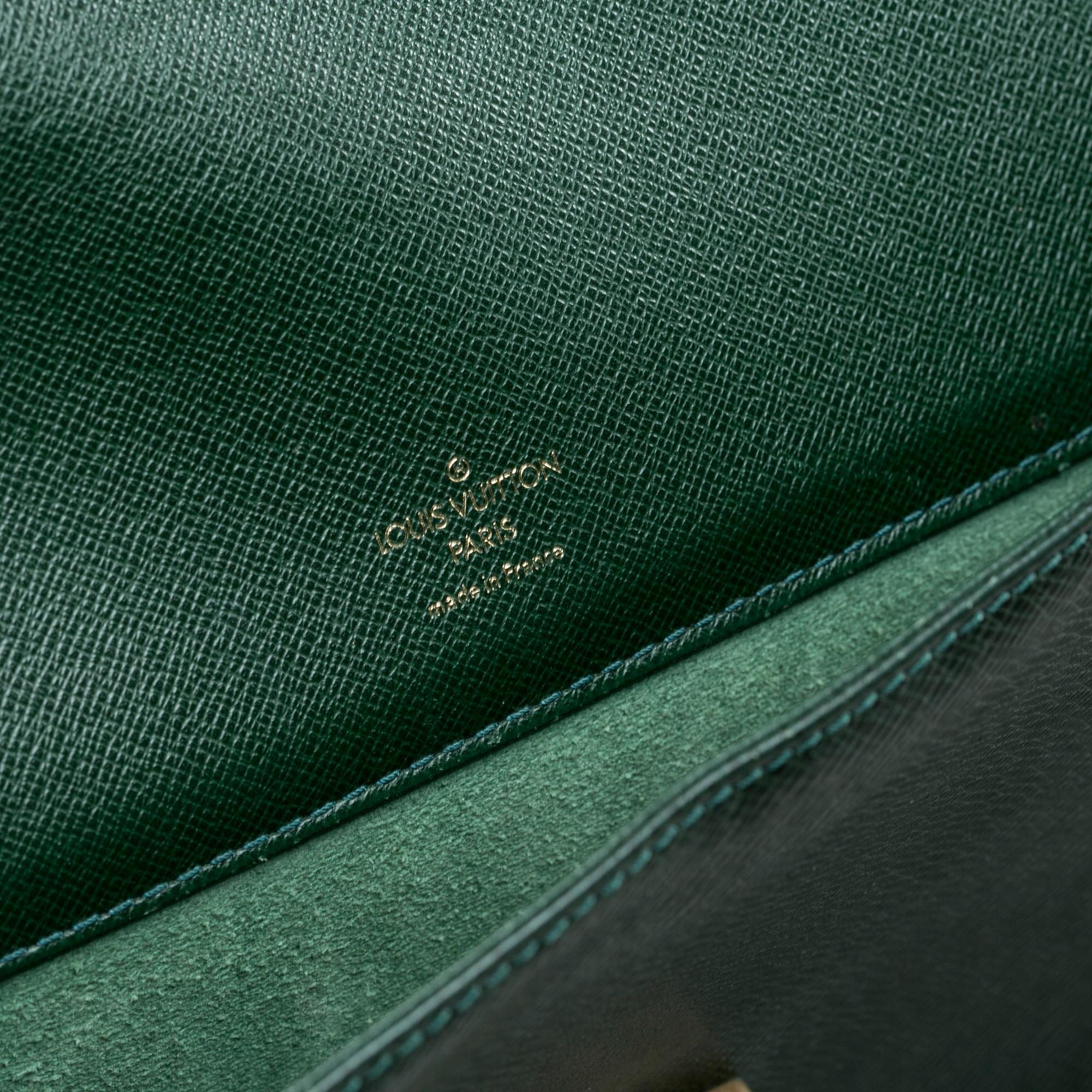 LOUIS VUITTON portfolio "Serviette Kourad".