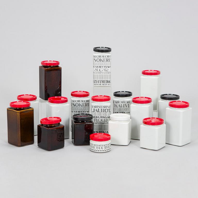 Esteri Tomula, purkkeja 17 kpl, "FF", keramiikkaa, Arabia 1960-luku.