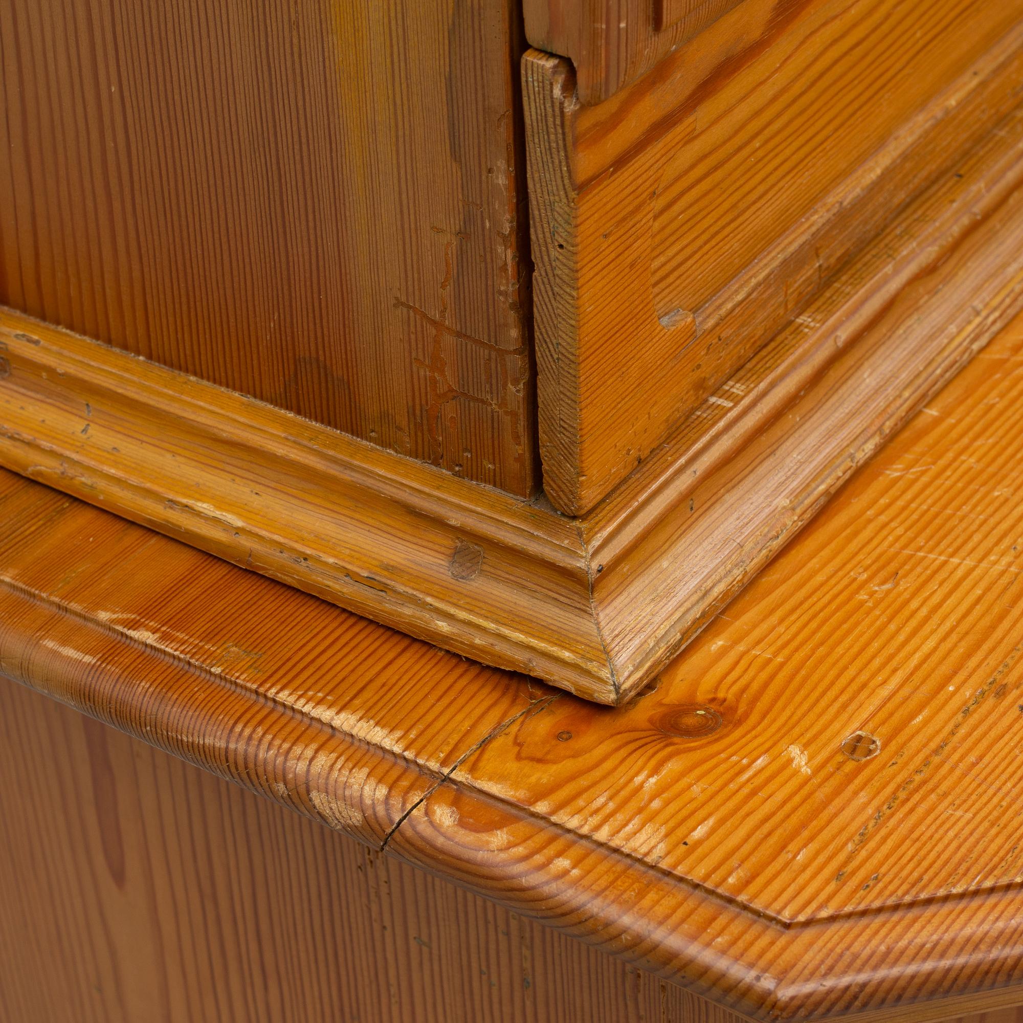 Cabinet, 17th/18th century.