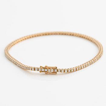 Tennisarmband 18K guld med runda briljantslipade diamanter.