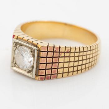 Ring, 18K gold with a brilliant-cut diamond.