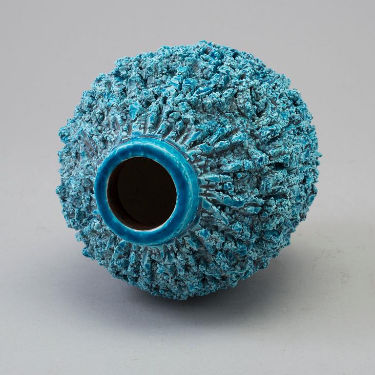 A stoneware vase by Gunnar Nylund, Rörstrand.