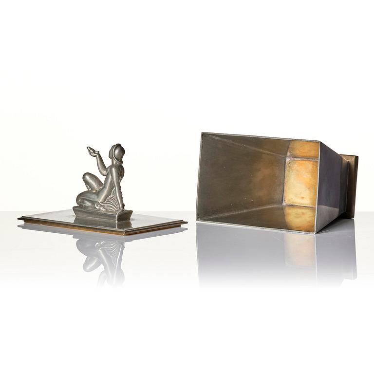 Oscar Antonsson, a "Sommar" (Summer) pewter box, Ystad-Metall, Sweden, 1930.