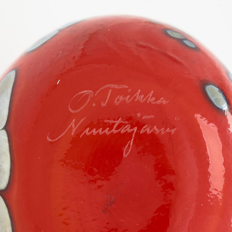 Oiva Toikka, lasilintu, "Tulitintti", signeerattu O. Toikka Nuutajärvi.