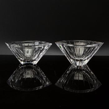 JAN JOHANSSON, two signed Orrefors glass bowls. Models. 21th century.
