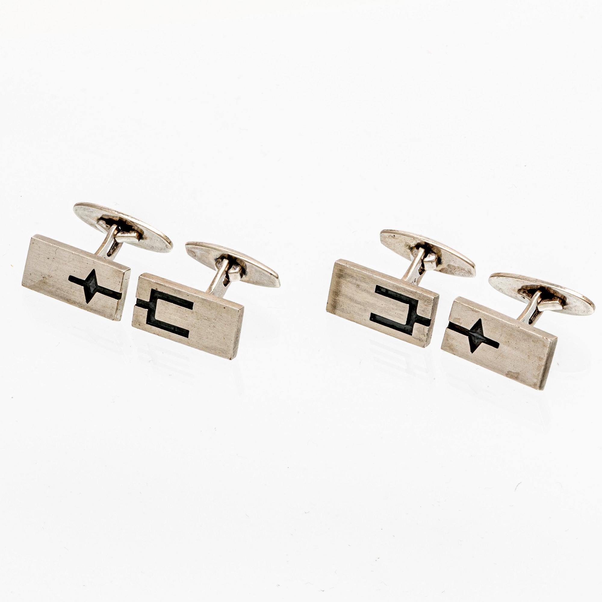 2 par manschettknappar, sterling silver, N.E. From Danmark, ca 2 x 1 cm.