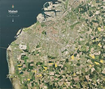 PHOTO MAP OF MALMÖ, 2004.