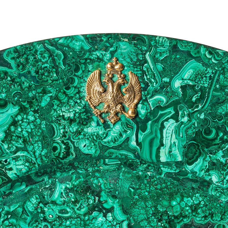 A pair of important Bolin 18K Gold and Gilt Silver Imperial presentation Malachite dishes, C.E. Bolin, St Petersburg, ca.