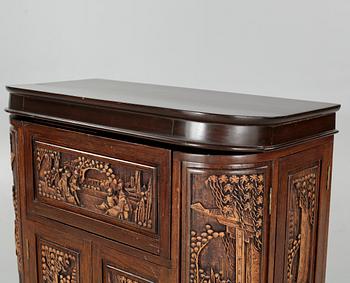 An oriental coctail cabinet, from the second half of the 20th century.