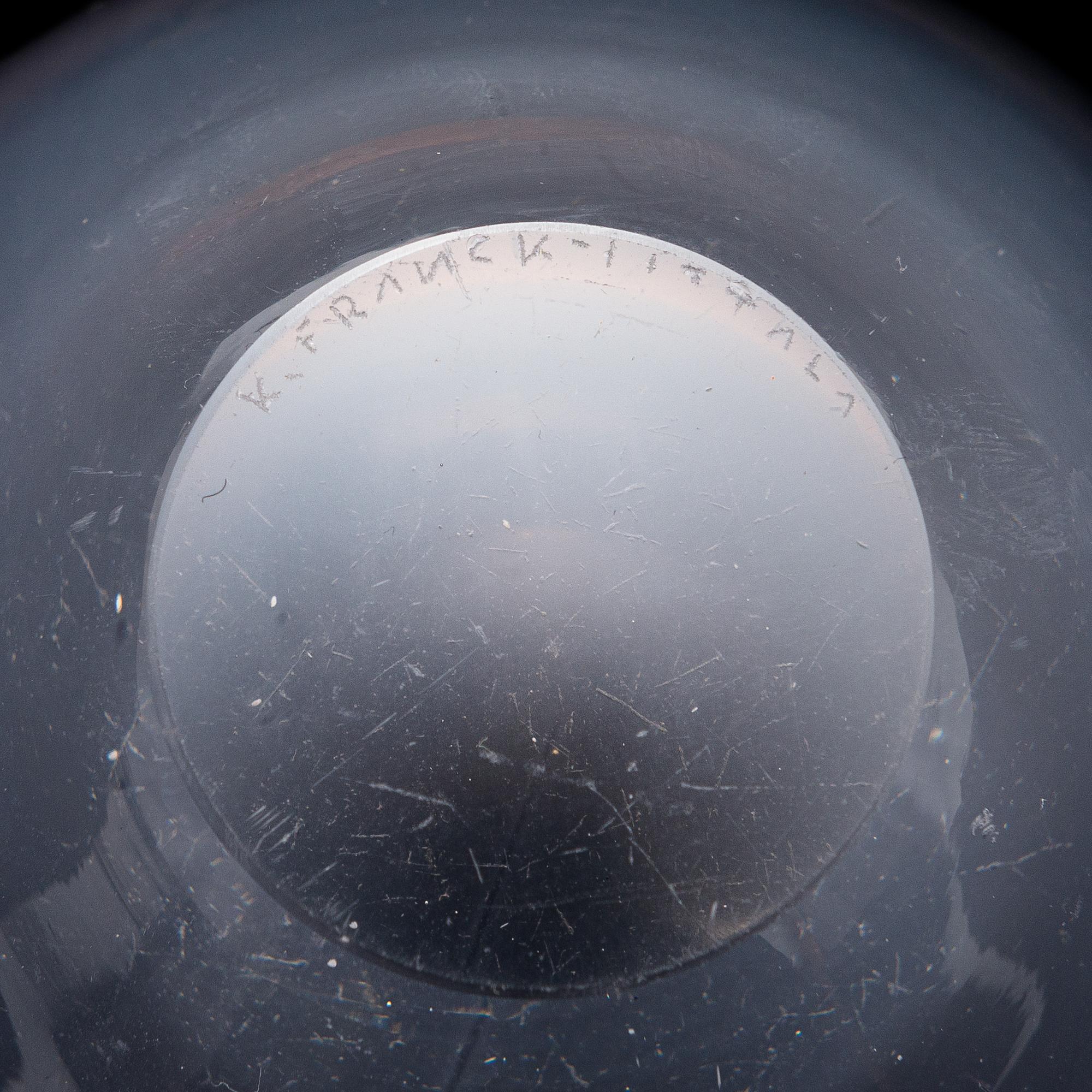 Kaj Franck, vaser, ett par, "Hauen leuat" (Gäddans gap) 3111, signerade K. Franck Iittala.