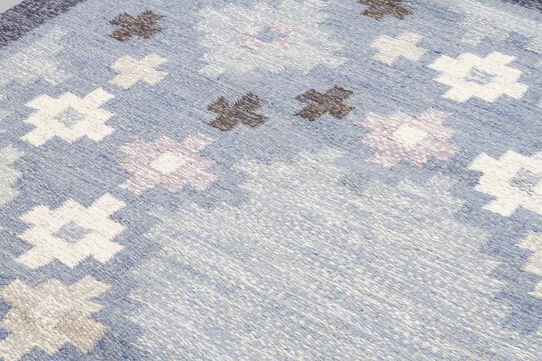 A flatweave by Åsa Åkerblom, signed ÅÅ, second half of the 20th century, 282 x 195 cm.