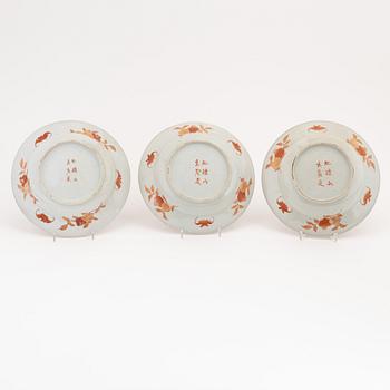 A set of three Japanese soup dishes, 19th century.