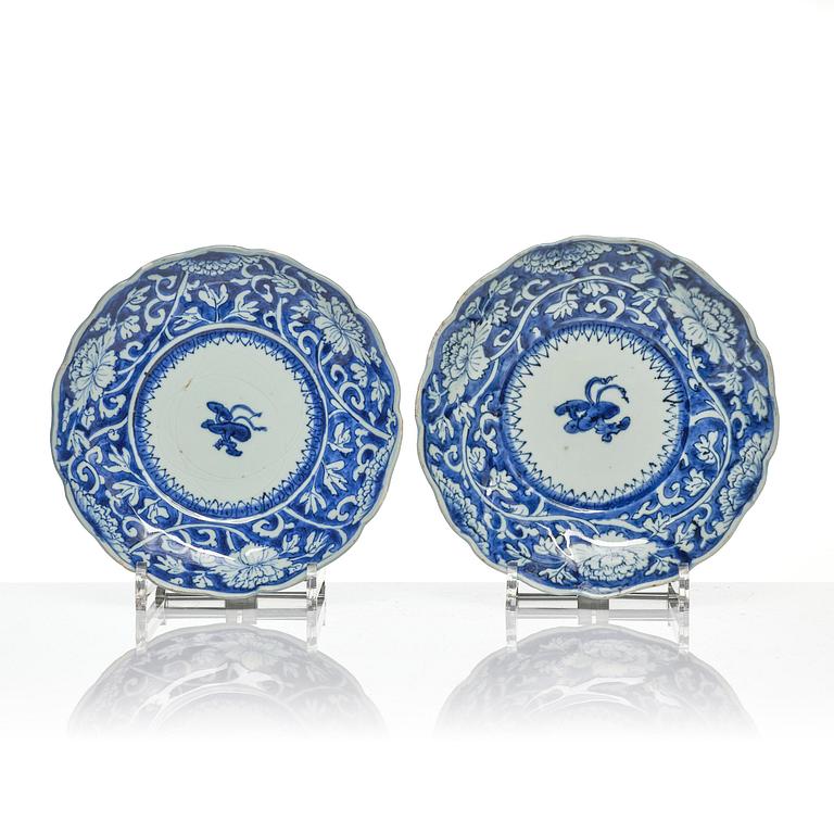 Fat, 10 stycken, porslin. Tianqi/Chongzhen, 1600-tal.