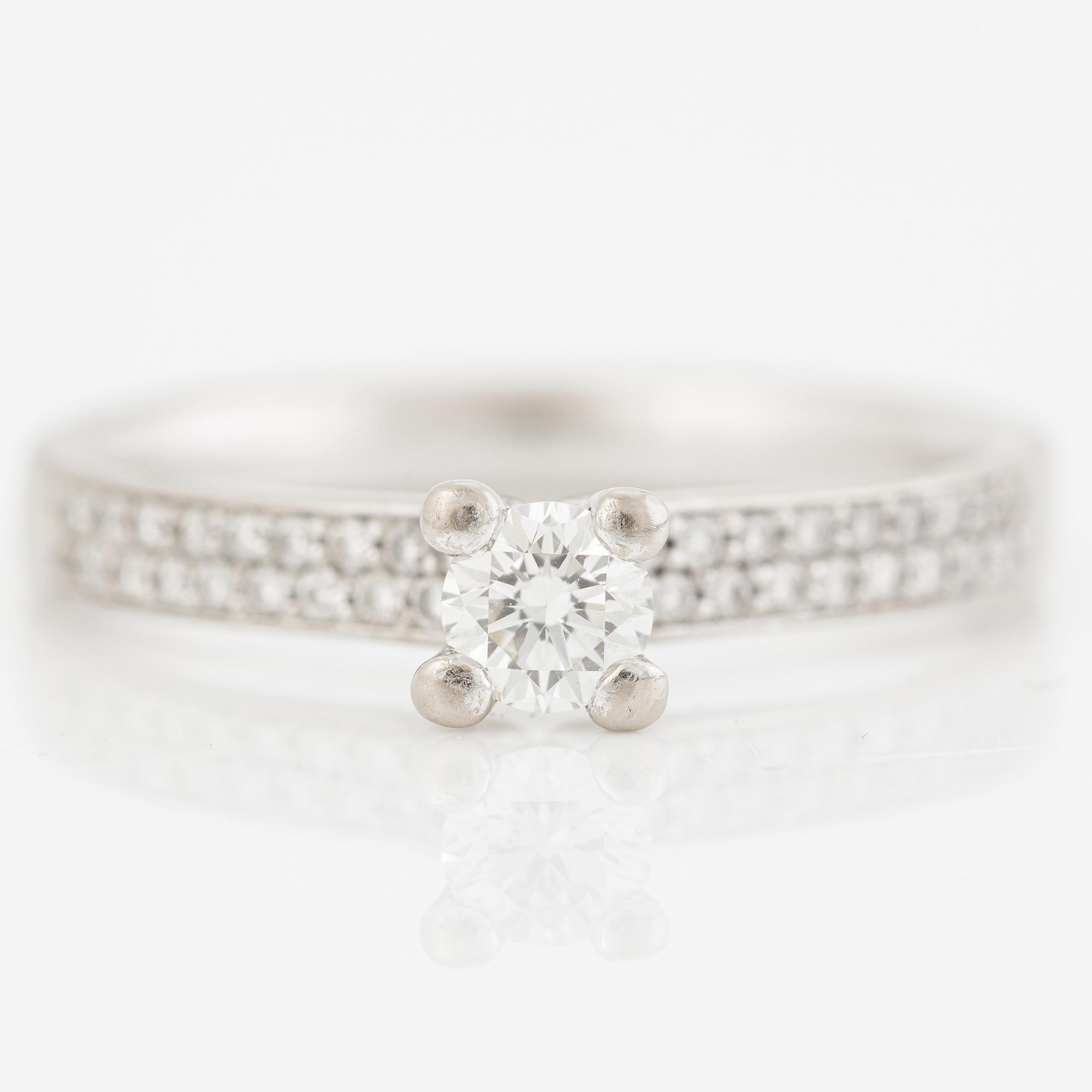 Georg Jensen, ring, "Magic", 18K white gold with brilliant-cut diamonds.