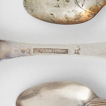 Bestick, 37 delar, silver, 1700/1800-tal.