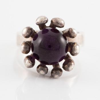 Ring, Stigbert, silver with amethyst ball. 1970.