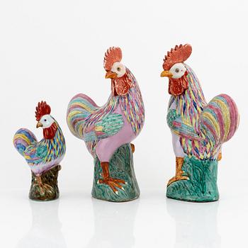 Three porcelain roosters, China, 20th century.