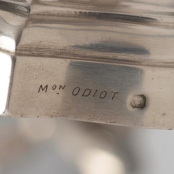 Mon Odiot, kandelabrar för fyra ljus, ett par, silver 950/1000, Paris 1900-tal. Senbarock-stil.