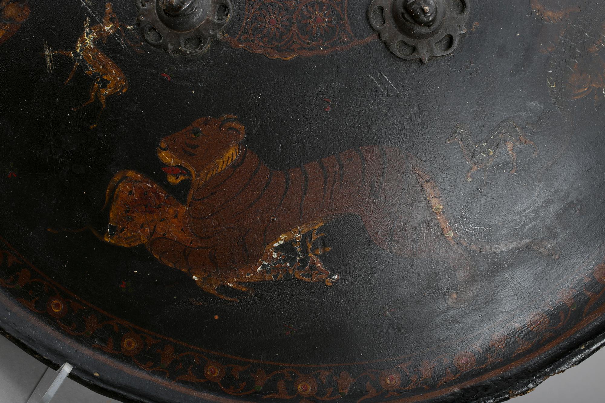 SKÖLD, orientalisk, 1800-tal.