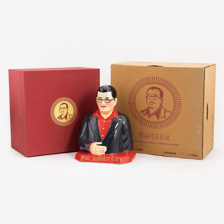 Navin Rawanchaikul, blandteknik, porslinsskulptur och bok i originalbox, signerad, daterad 2008 och numrerad 610/1000.