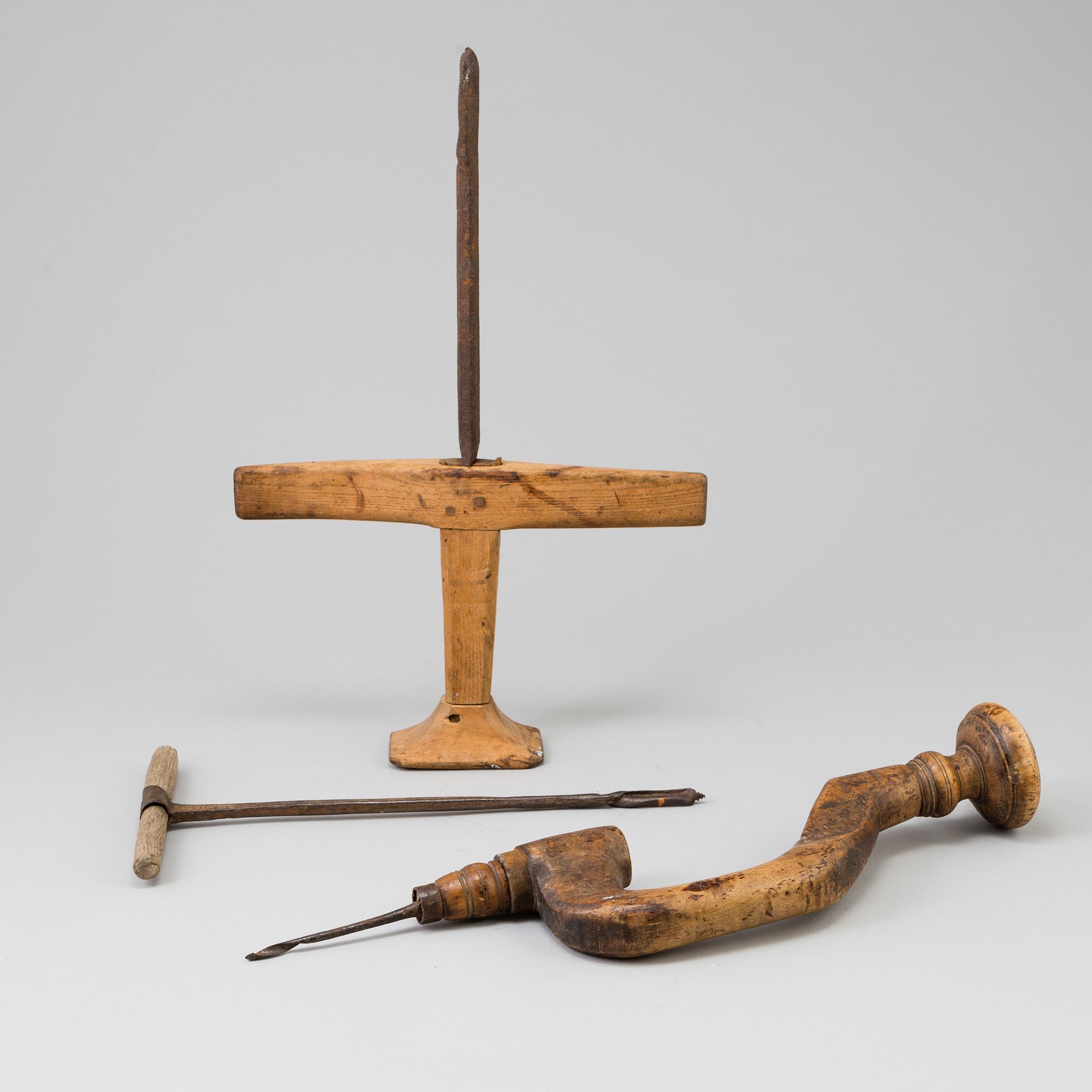 TEN WOOD AND IRON HAND TOOLS, 19th century.