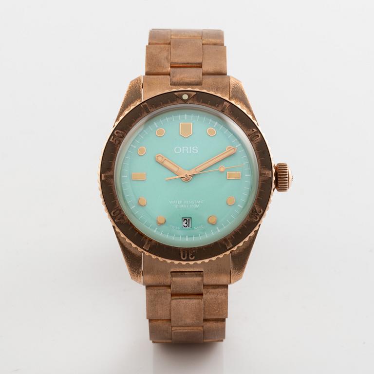 Oris, Divers, Sixty-five, Cotton Candy, wristwatch, 38 mm.