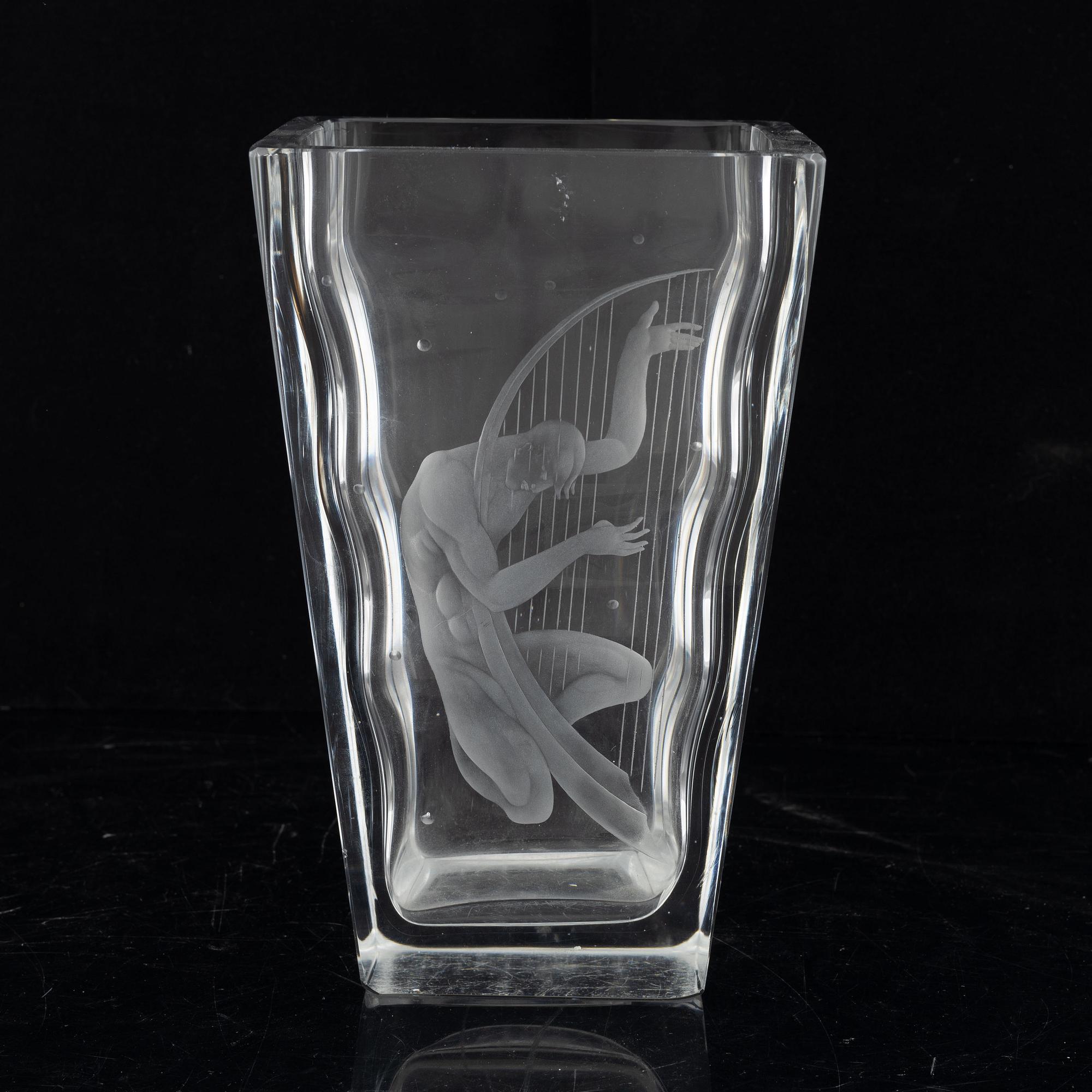 Vicke Lindstrand, a glass vase, Orrefors.