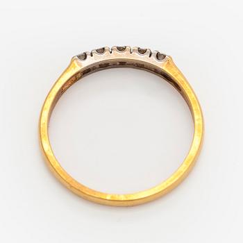 Ring, briljantslipade diamanter, 18K guld. Helsingfors 1991.