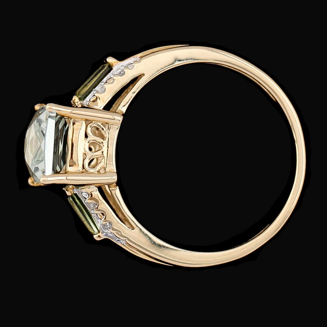 RING, 10K gult guld, grön ametist, peridoter, diamanter.