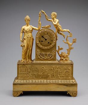 BORDSPENDYL, empire, delvis utplånad urmakarmärkning, Frankrike 1800-talets första hälft.