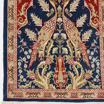 Matto, silk Hereke, ca 58 x 40 cm.