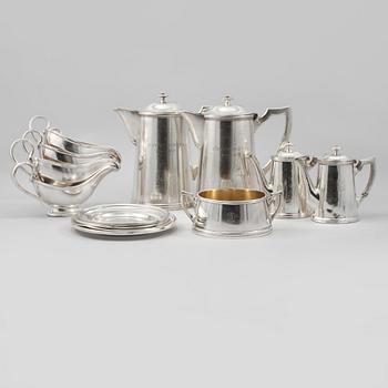 SERVISDELAR, 14 st, så kallat restaurangsilver, bl a Gense, 1900-tal.