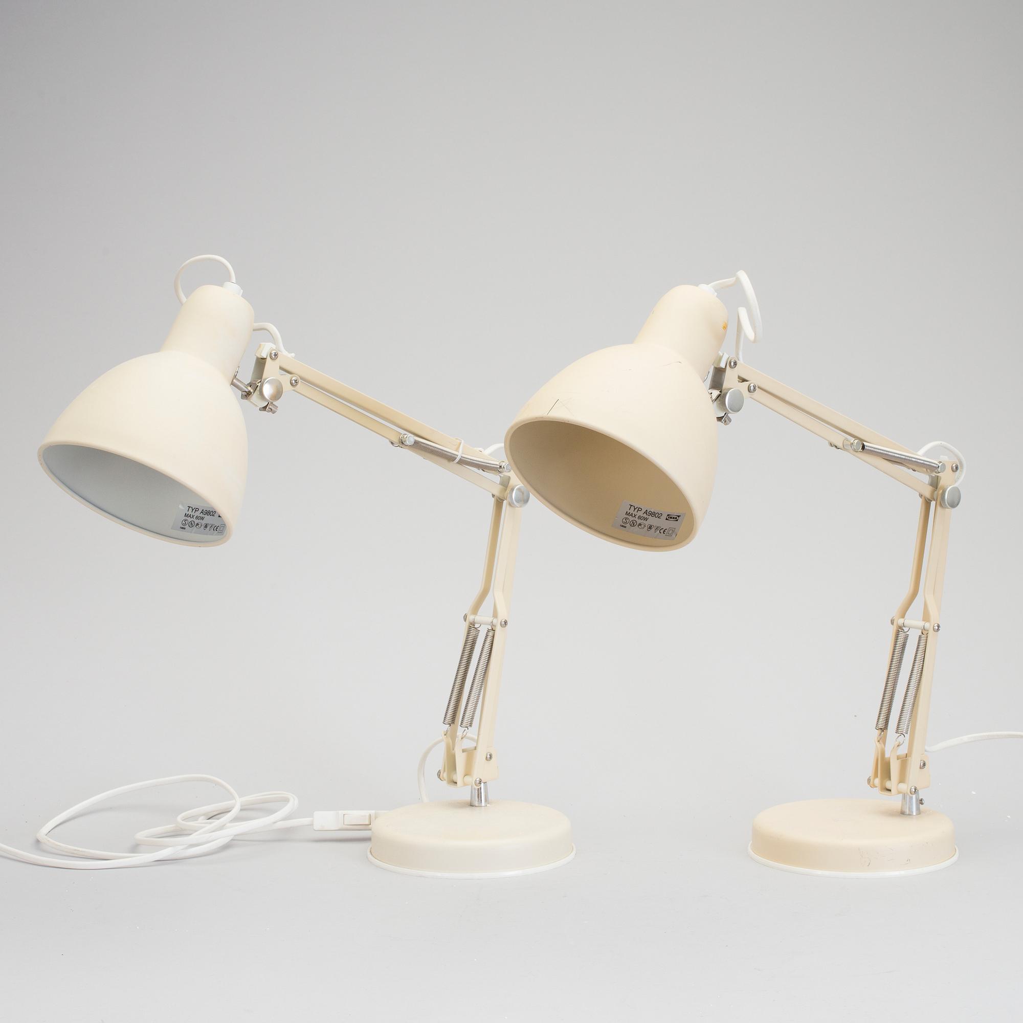 SKRIVBORDSLAMPOR, ett par, metall, IKEA, sannolikt 1970-tal.