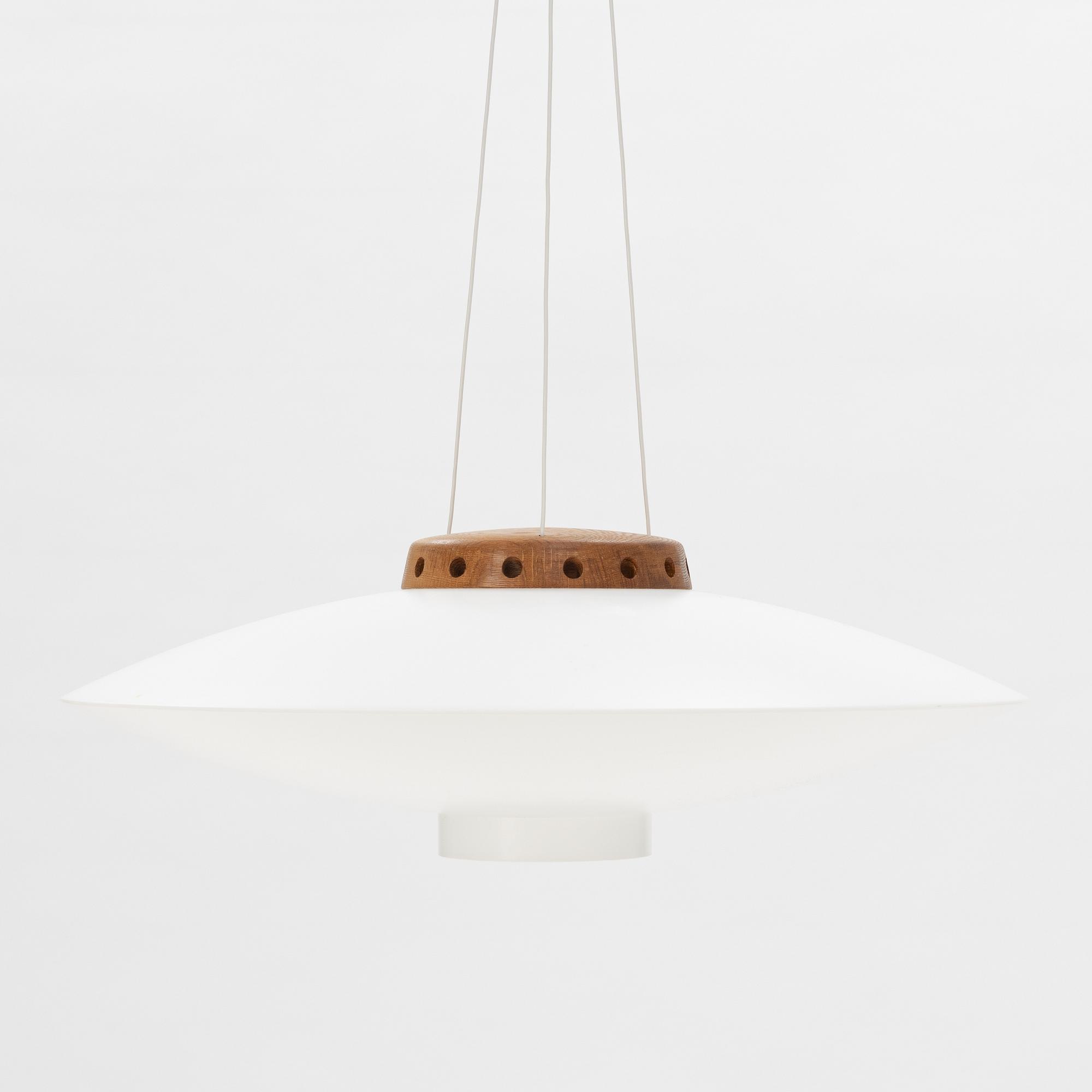 Uno & Östen Kristiansson, an 'Ufo' ceiling light, model 565, Luxus, Vittsjö, 1960's.