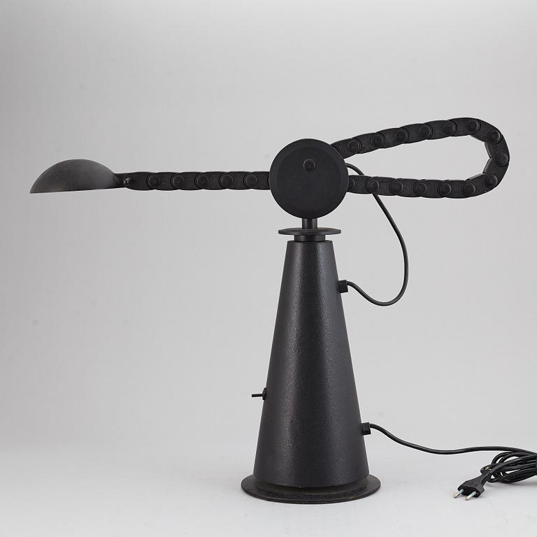 A 'Gaucho' table light, Studio Per, Ego Luce, 1980-9.