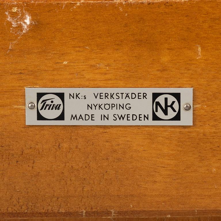 Bengt Ruda, Armchair, model "562-026", from the "Triva series", Nordiska Kompaniet.