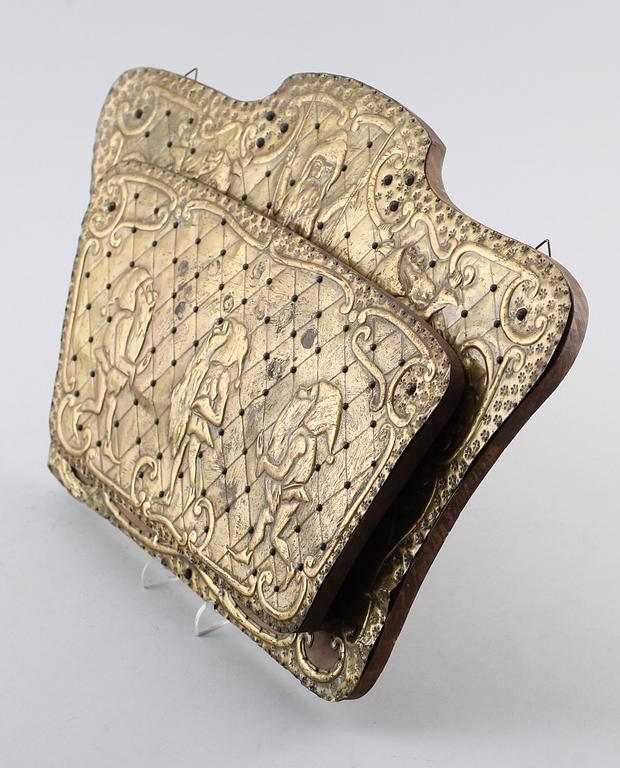 TIDNINGSSTÄLL, trä och mässing, 1900-talets början.