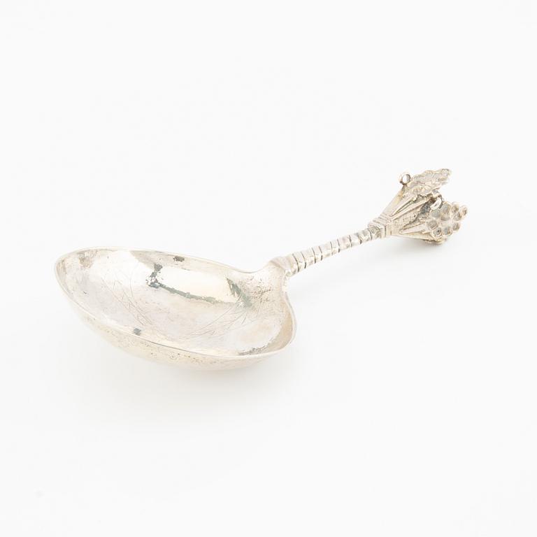 Silver spoon, possibly by Benedict Stechau, active in Karlskrona between 1705 and 1712.