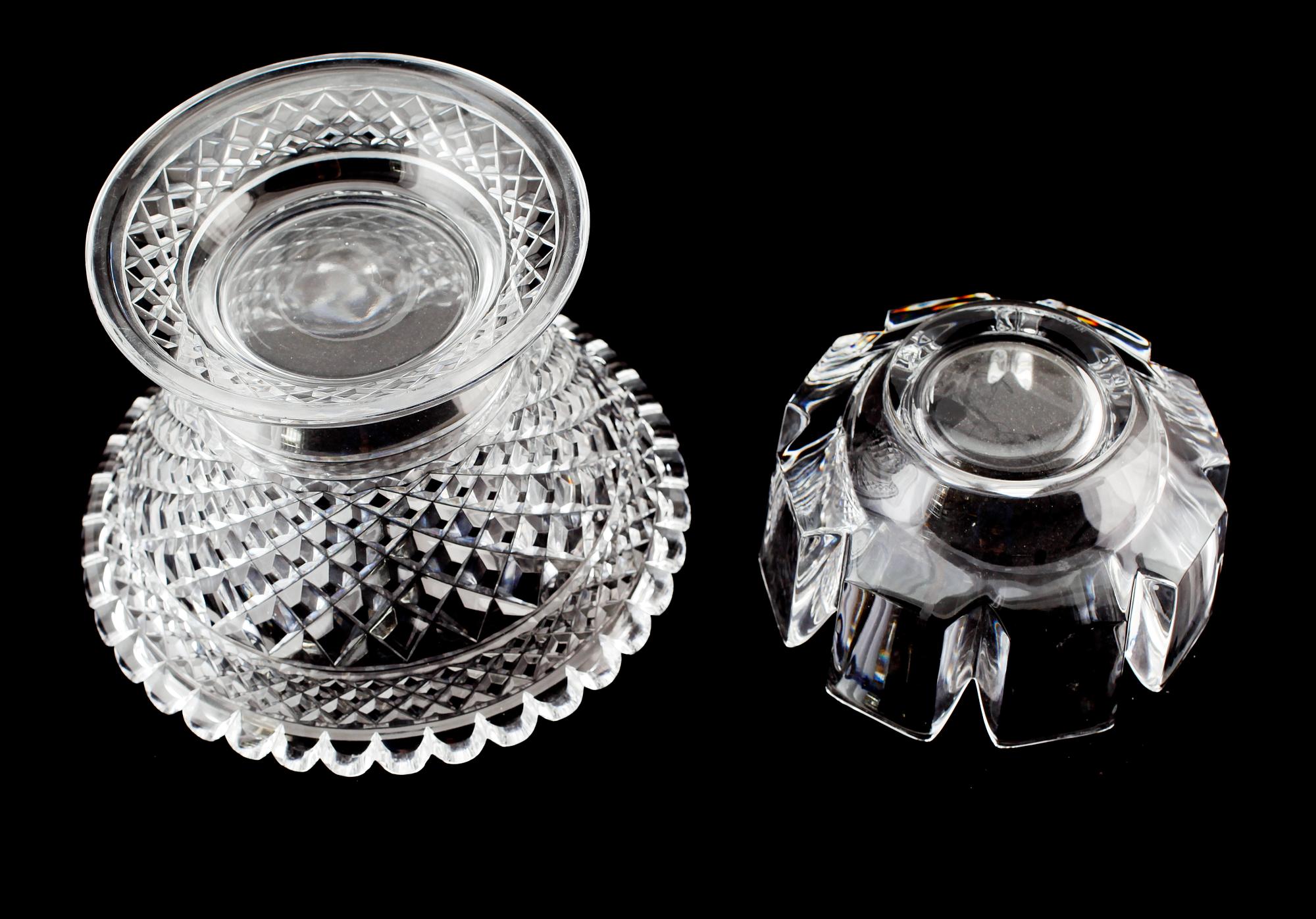 SKÅLAR, 2 st, glas, en Orrefors, 1900-talets andra hälft.