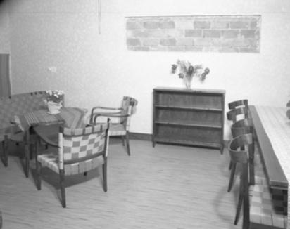 Bruno Mathsson, a pair of "BB" chairs, Firma Karl Mathsson, Värnamo, 1930s.