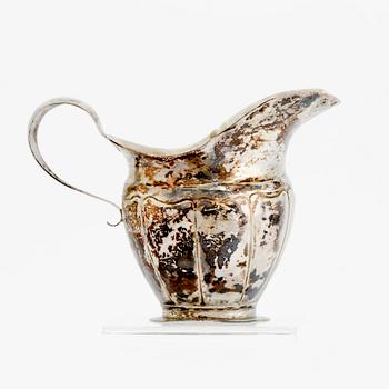 A Swedish 19t century silver creamer mark of JP Hjulström Västerås 1844, weight 74 grams.