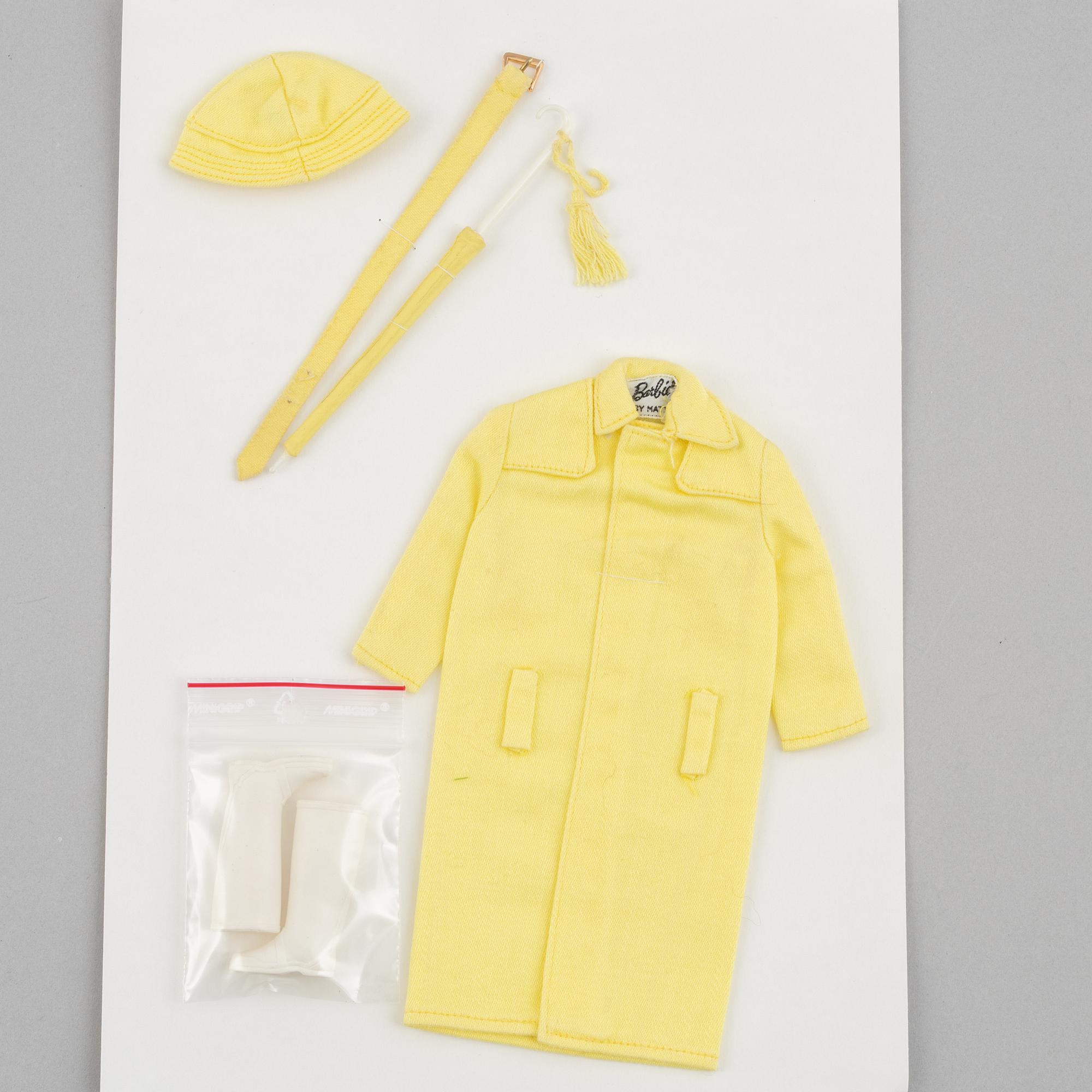 Clothing sets, Barbie, 4 pcs, including "Barbie Friday Night, 0979" & "Barbie Cinderella, 872", Mattel, 1960s.