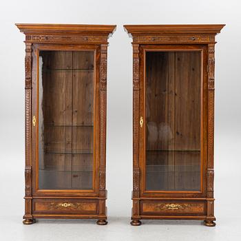A pair of book cases, circa 1900.