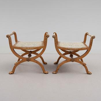 BANKETTER, 1 par, empirestil, 1800-talets andra hälft.