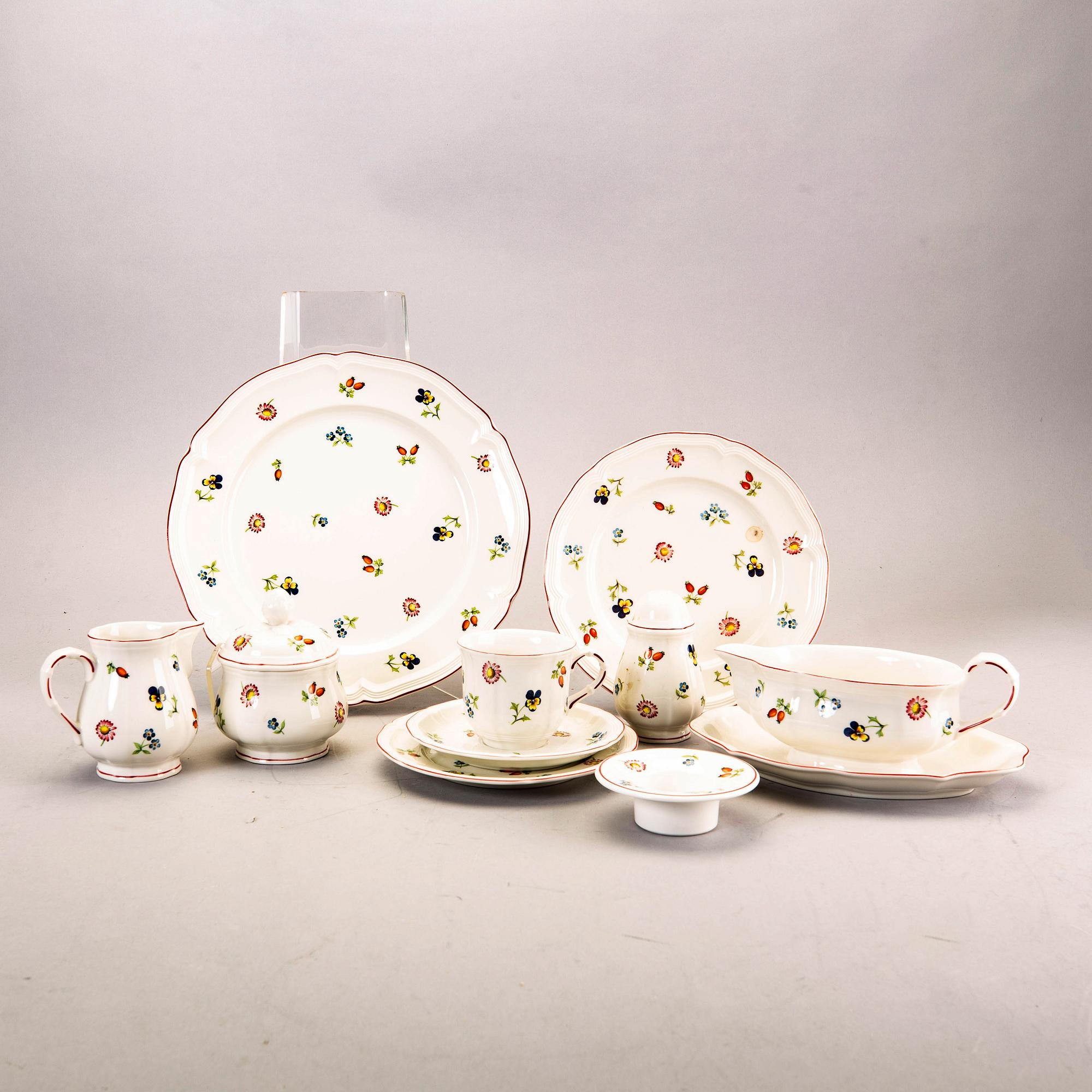 Servis 49 dlr "Petite Fleur", Villeroy & Bosch, 1900-talets slut, porslin.
