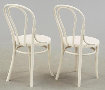 STOLAR, ett par, Thonet, omkring år 1900.