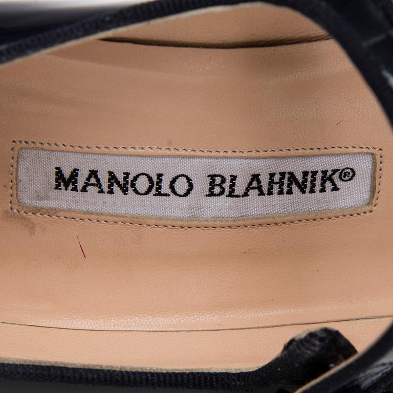 SKOR, Manolo Blahnik.