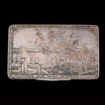SNUSDOSA, silver, Ryssland, otydliga stämplar, sannolikt 1800-talets första hälft. Vikt ca 100 gram.