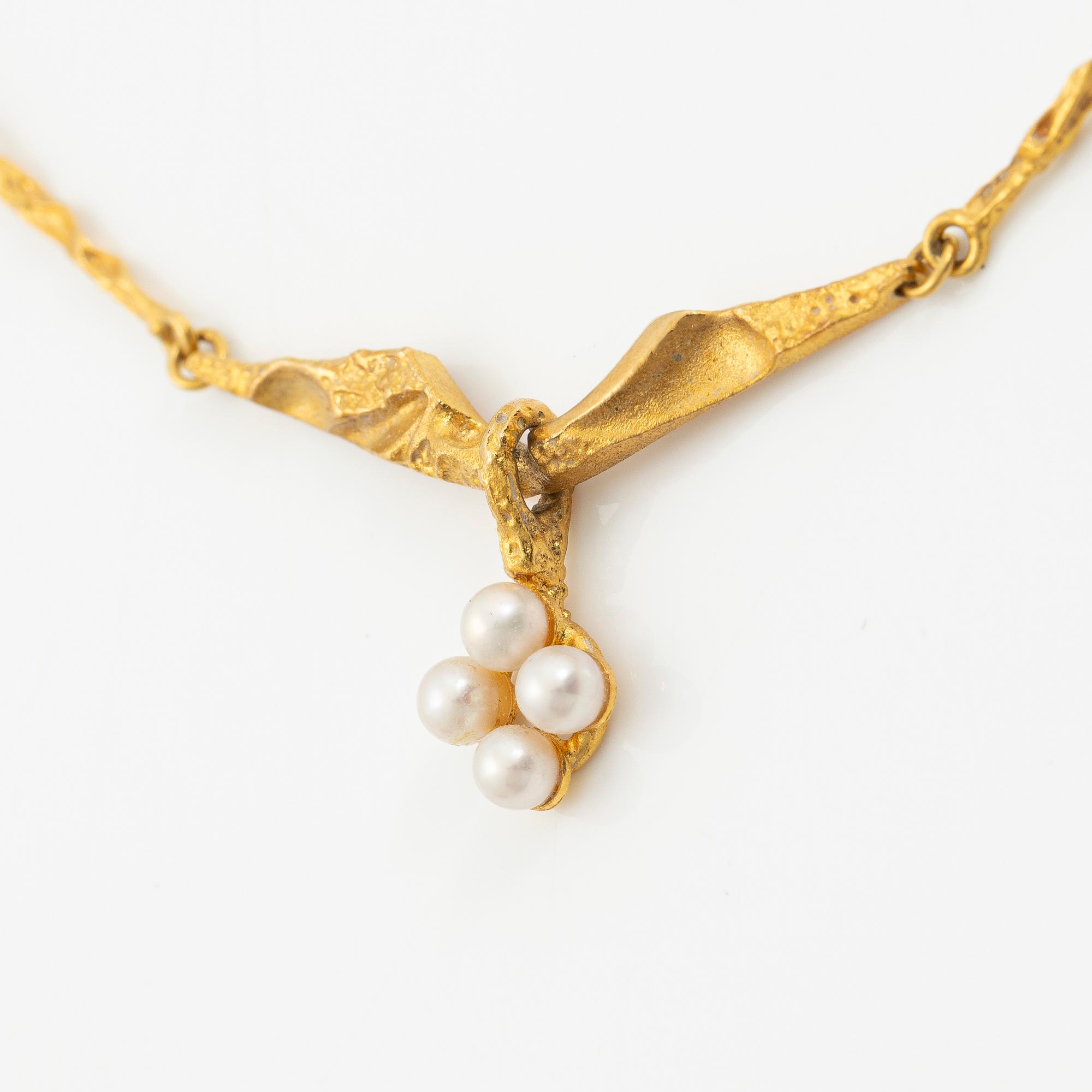 Björn Weckström, collier, "Pearlflower", Fyrklövern Lapponia, Finland, 1999.